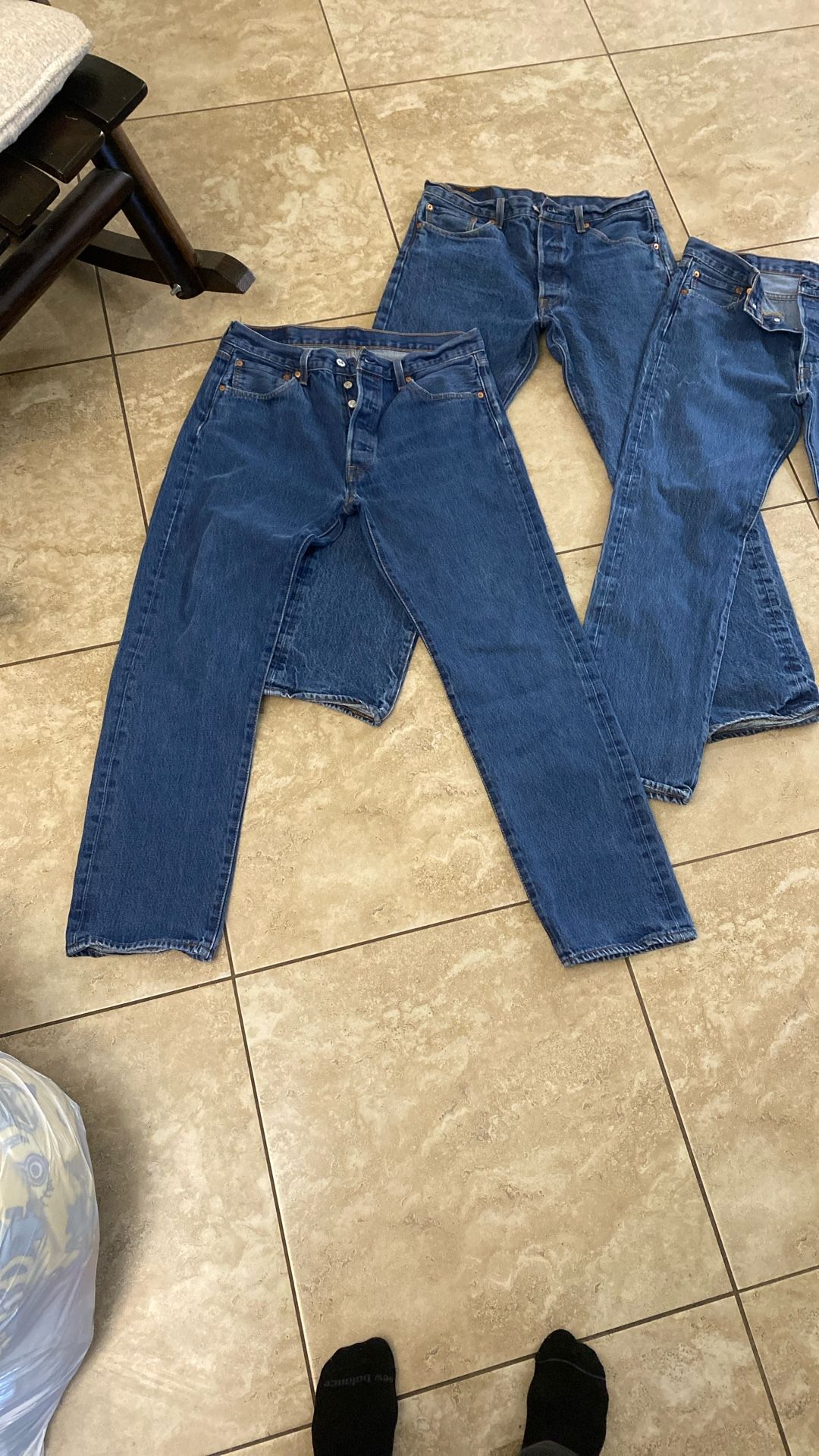 Levi’s 501 Shrink To Fit Jeans