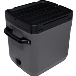Stanley Adventure Outdoor Cooler 30 qt | Heavy Duty Outdoor Camping Cooler with Easy Carry Side Handles | 4 Days Cooling Ice Chest for 40 Cans | Flat 