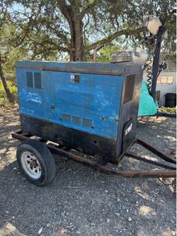 2011 Miller Welder 400D