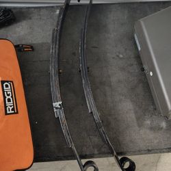 Leaf Springs 