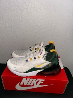Nike Air Max 270 Sneakers