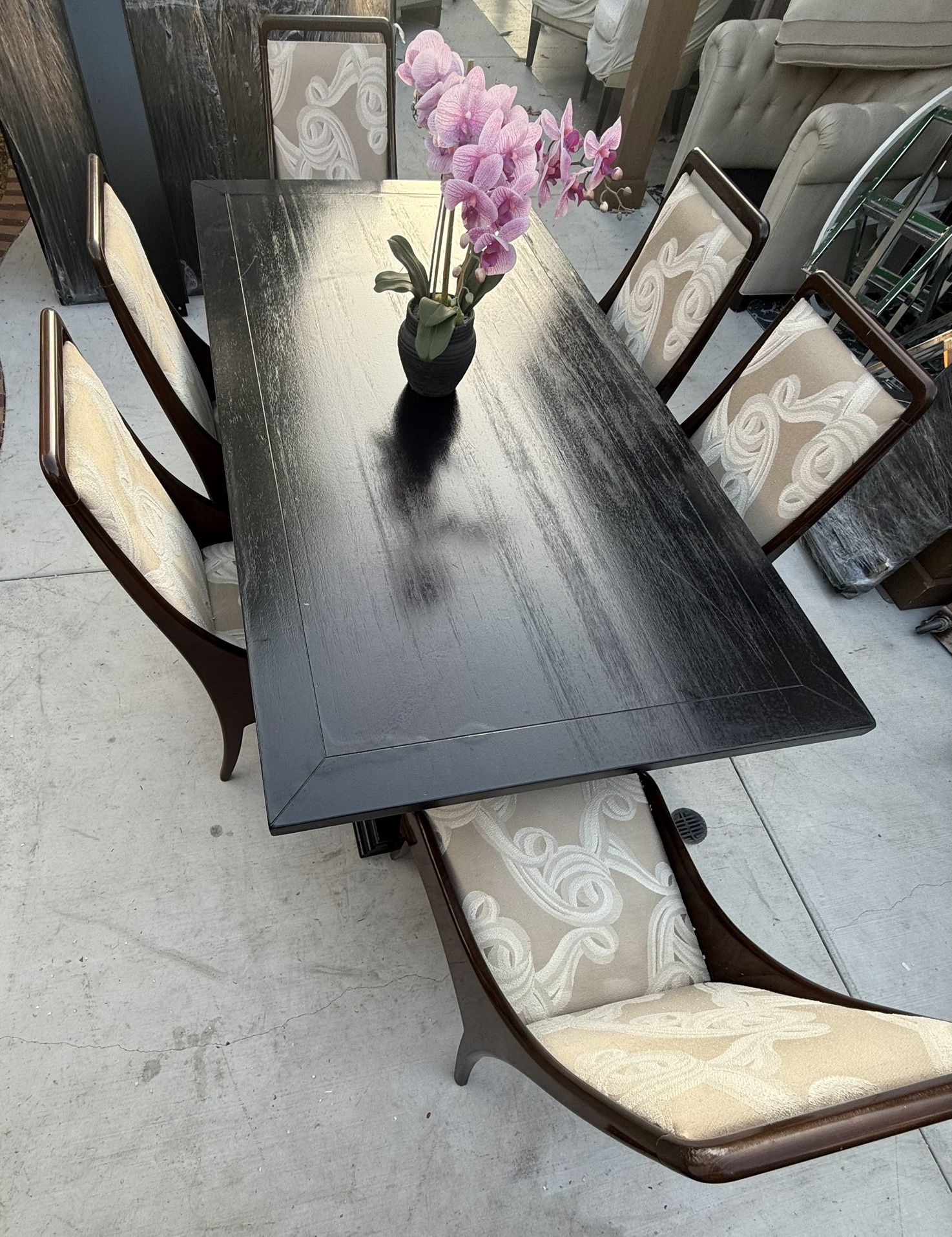 Dining Table and 5 chairs