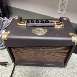 Dean DA20 20-Watt Portable Acoustic Guitar Combo Amp