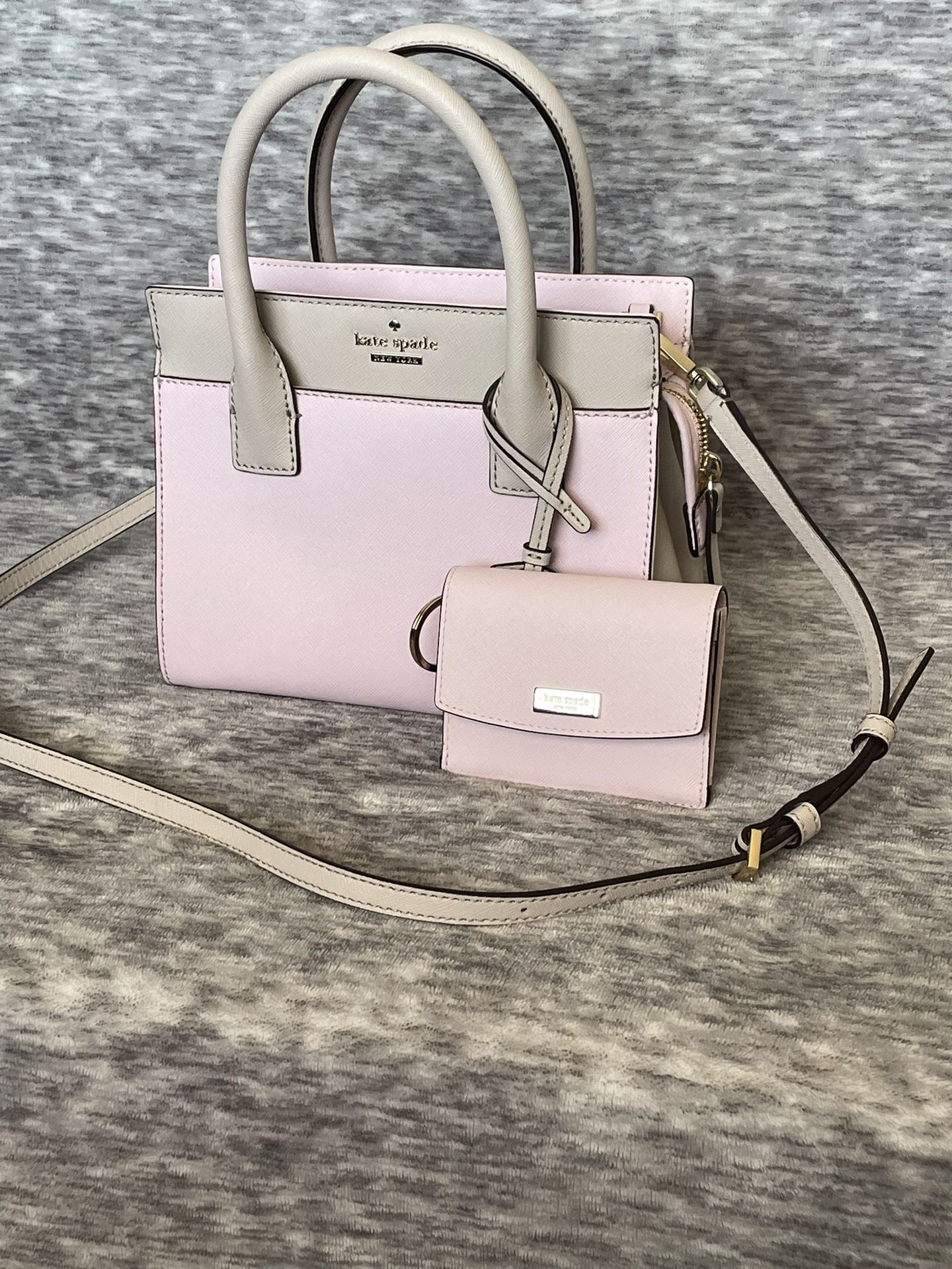 👜 Stunning Kate Spade Cameron Street Mini Candace Purse for Sale! 👜