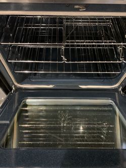 Selling a Samsung stove gas stove 5.8 c