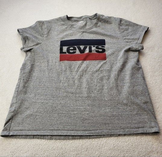 Levi's Gray Tee Shirt Short Sleeves Iconic Levi's Graphic Size XL