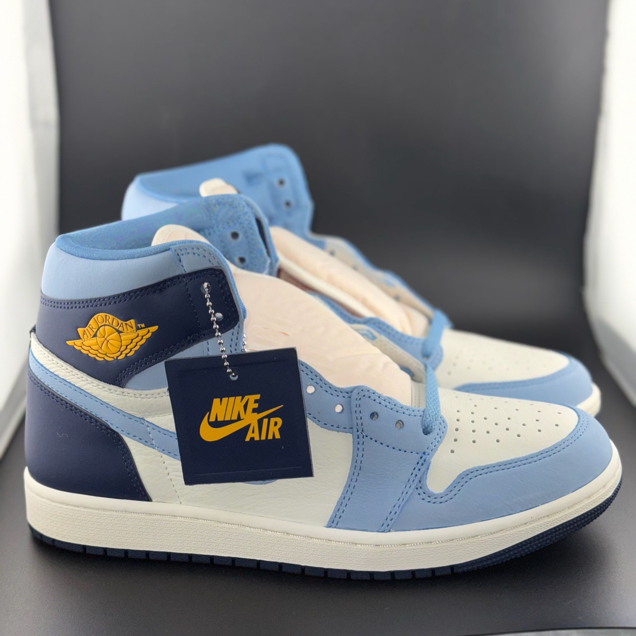 Jordan 1 High OG First In Flight (Women’s)
