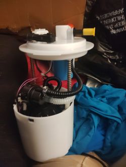 Fuel Pump For Chevy Traverse GMC Acadia Saturn Outlook 3.6L E3790M  and O2 sensor downstream