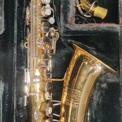 Bundy Alto Saxophone $280 - usado
