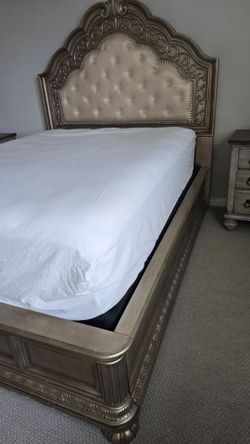 Queen bed, elegant bed