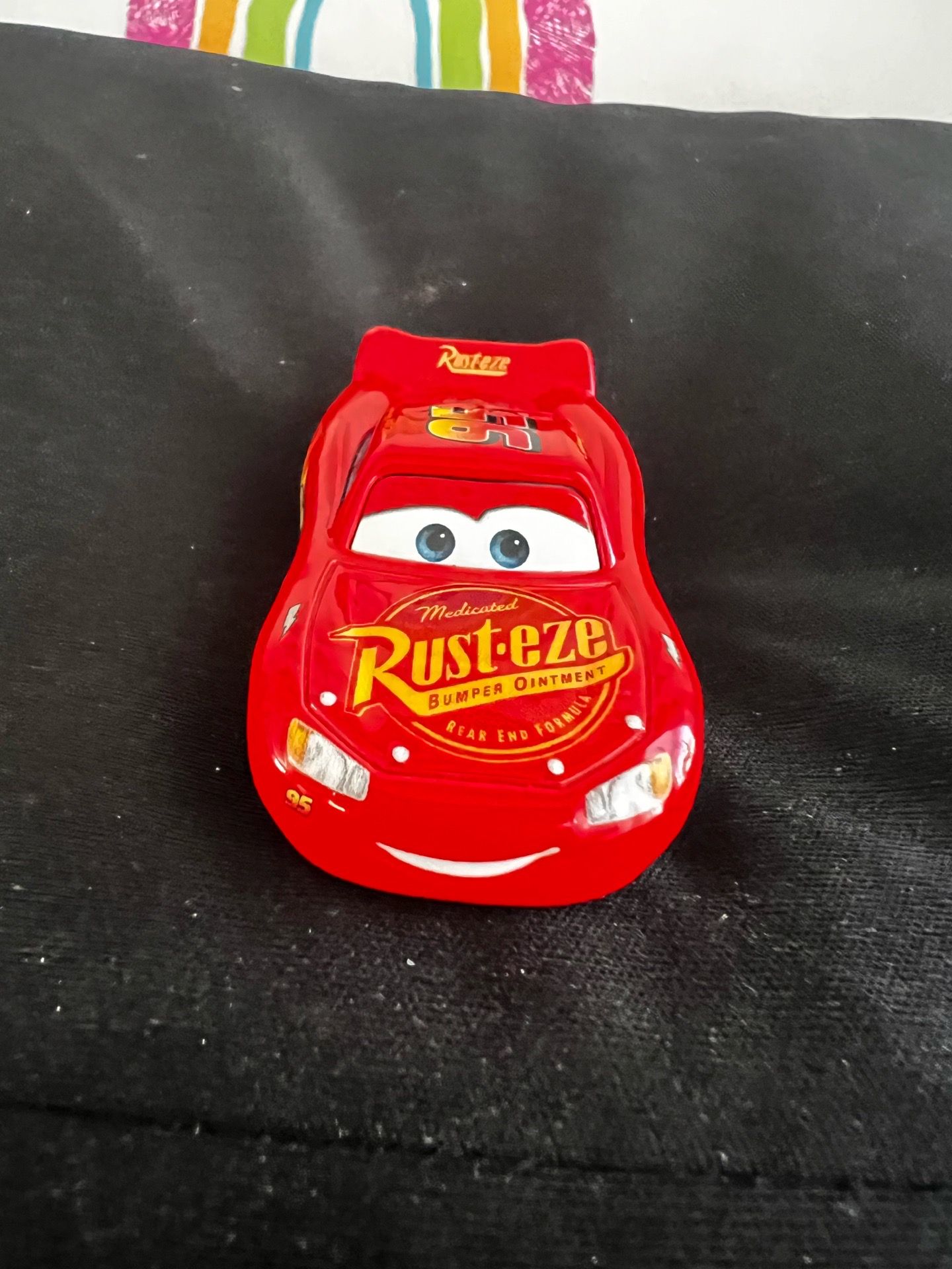 DISNEY PIXAR CARS - LIGHTNING MCQUEEN #95 - RUST-EZE!DIECAST CAR!! LIKE NEW #1