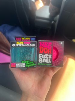 Needoh Glitter And Glow Cube and Fuzz Ball