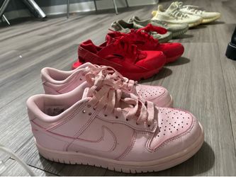 Shoes in excellent condition 3.5 Y