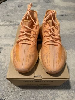 Yeezy Boost 350 V2 “Mono Clay” Size 7.5
