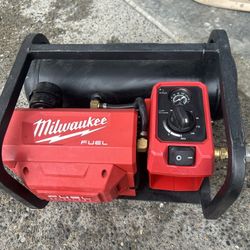 Milwaukee Air Compressor 