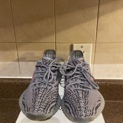 Yeezy Beluga V2 Size 10.5