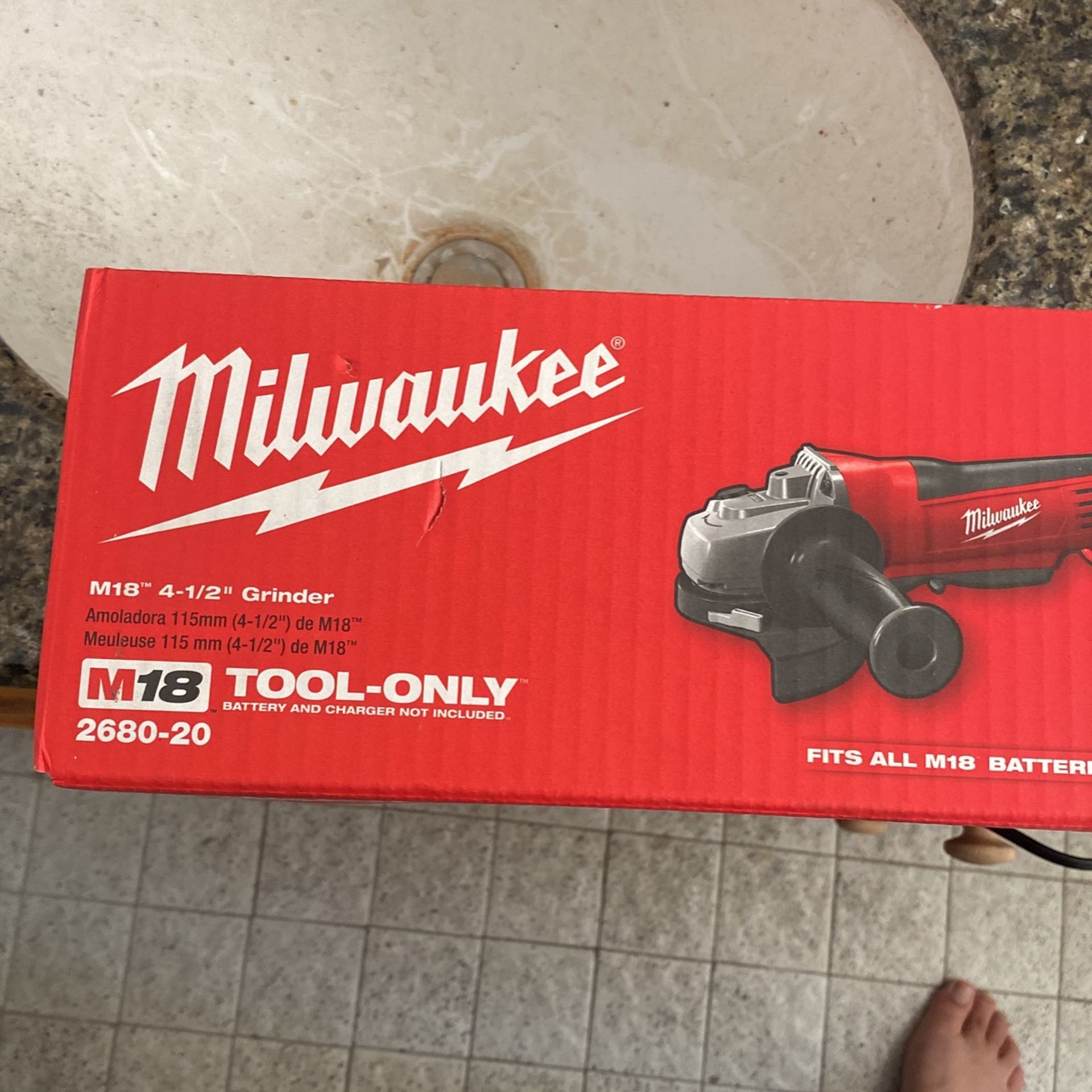 Milwaukee Grinder 18v M18 Tool Only