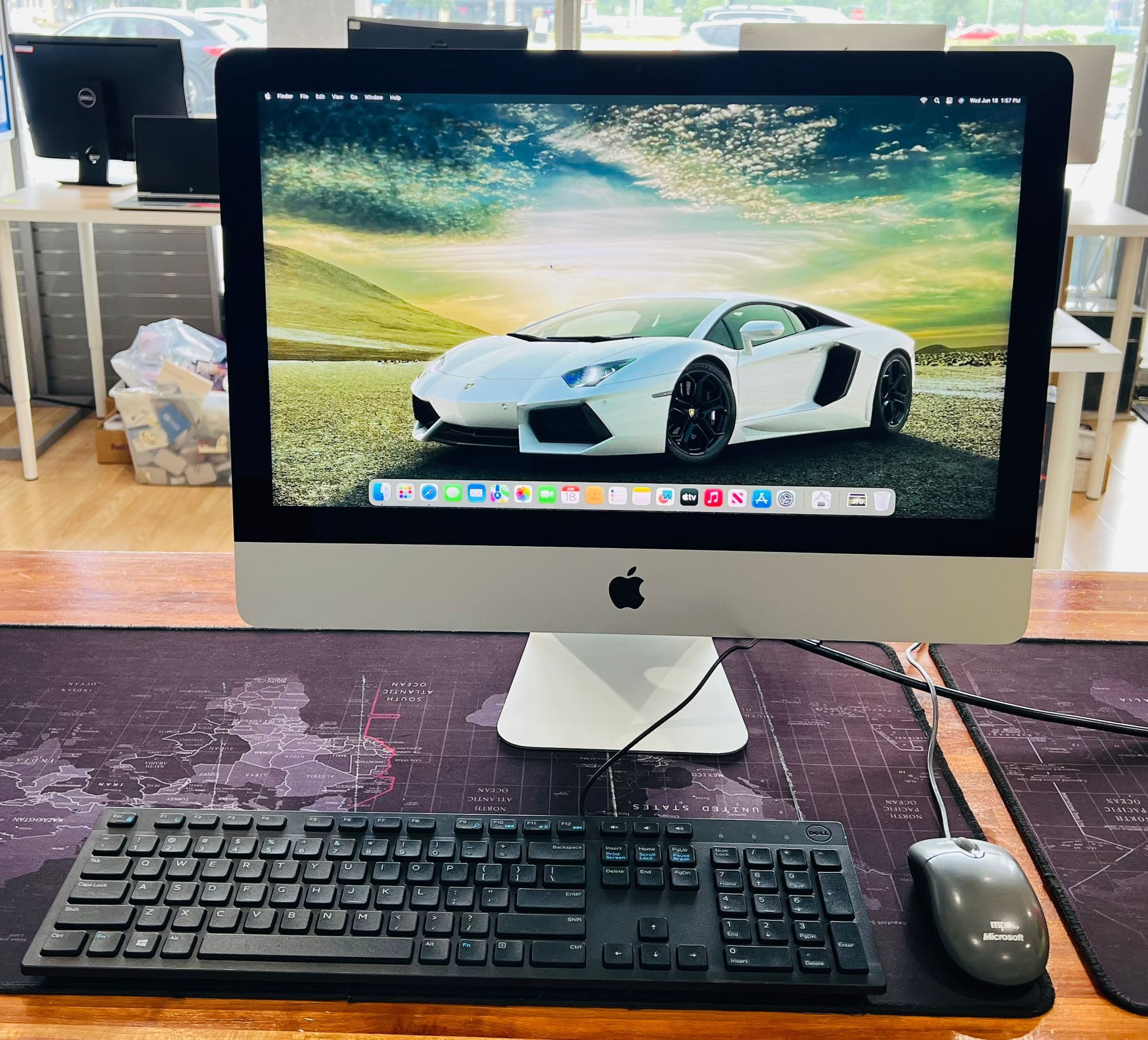 Apple iMac 21.5” 2017 Retina 4K 3GHz i5 16GB RAM 500GB SSD Fully Functional