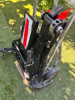 Heavy Duty hitch attachment tire carrier for Toyota Land Cruiser