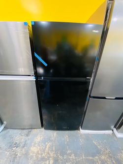 Refrigerador negro nuevo a pagos