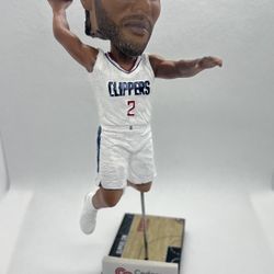 Kawhi Leonard bobble