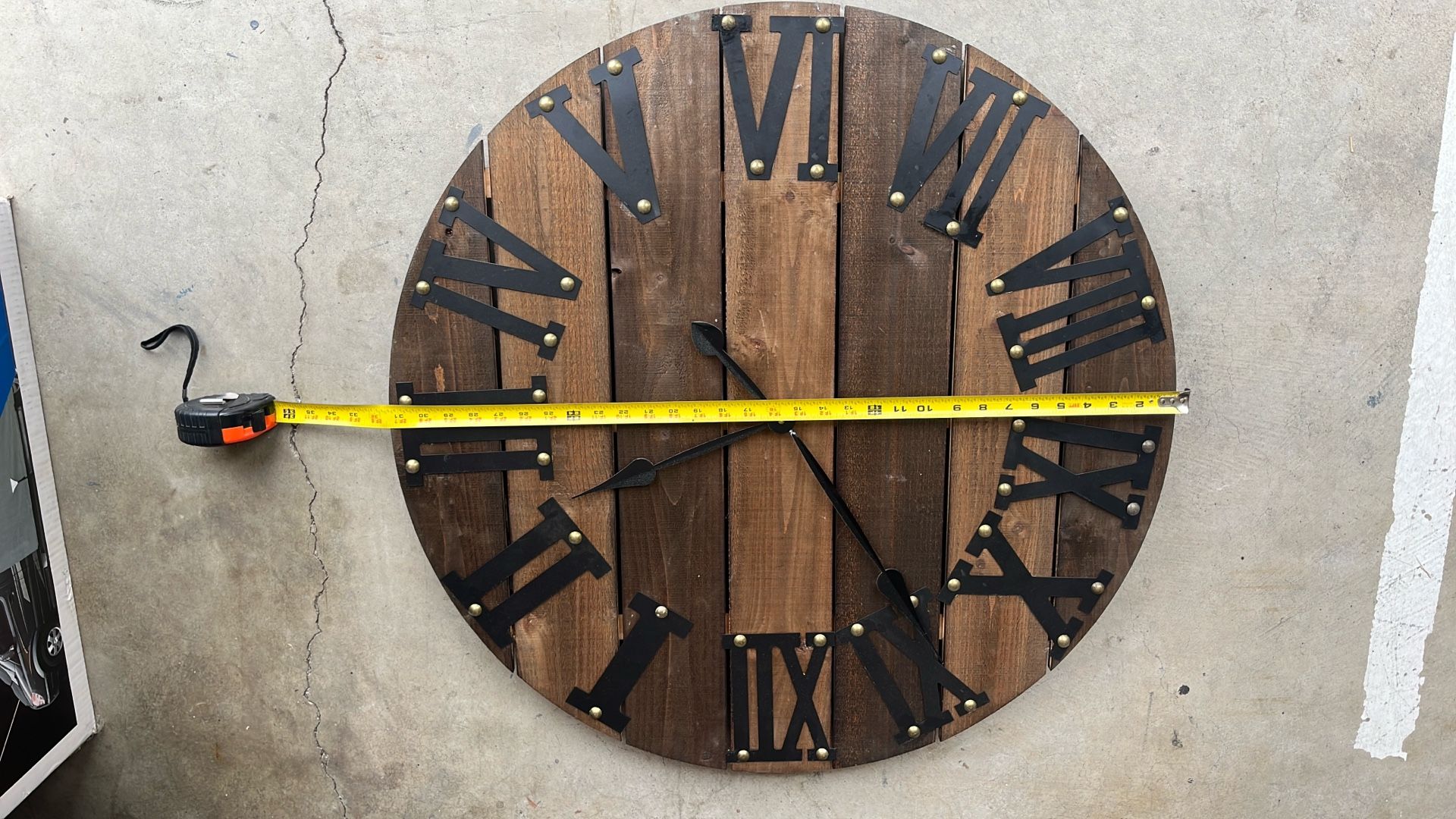 Large wall clock