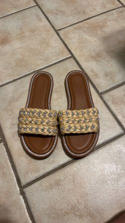 Beige Sparkly Sandles