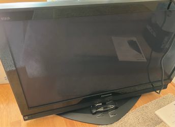 Panasonic 42” TV with remote and manual