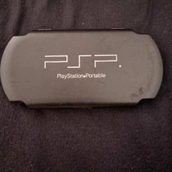 Playstation Portable Case & 2 Games & 1 Movie