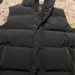 Brand New UGG puffer 