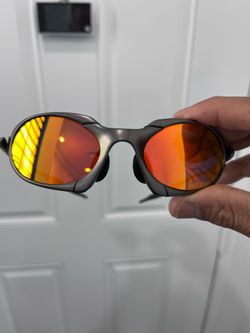 Oakley sunglasses new in box
