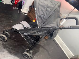 Jeep Adventure Glyde Stroller by Delta Children