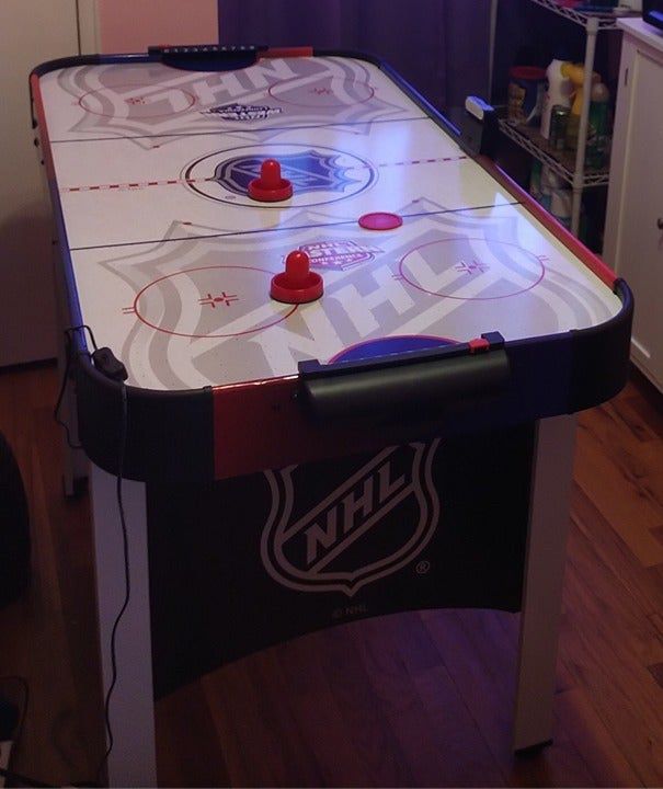 Large NHL Hockey Arcade Game Table w/ Pushers and Pucks