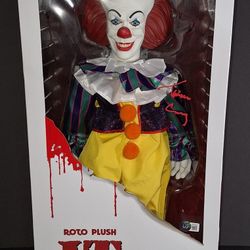 🔥Tim Curry Pennywise autographed Roto Plush action figure Beckett COA🔥