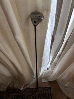 left hand golf club