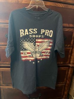 Bass Pro Shops American Flag Eagle Blue XL Men’s T-Shirt