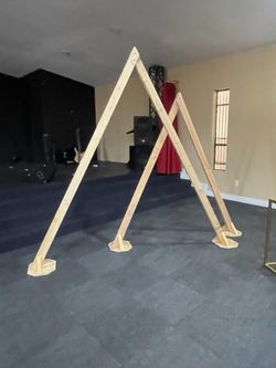 Triangle Backdrop