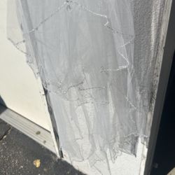 Off-white/ivory Wedding Veil