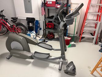 Life Fitness Elliptical