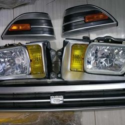 1988 To 1992 Toyota Corolla Headlights Grill Set