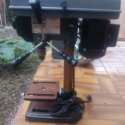 Taladro de mesa   eléctrico 60 cash