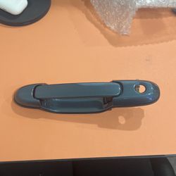 Toyota Front Door Handle Assembly Outside Left Hand 