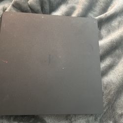 PS4 Slim