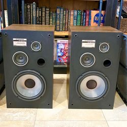 (2) 1980’s Pioneer 10” 🔈 3-way Speakers + Receiver!