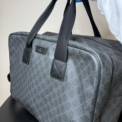Ultra Rare Gucci Large GG Supreme Canvas Business Duffel / Briefcase – Excellent Condition – $2,000 (Price to Sell)