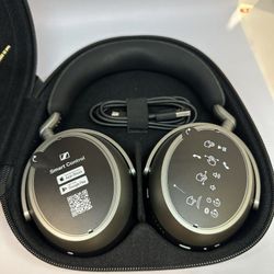Sennheiser Momentum 4 Wireless - Renewed (Graphite) | Adaptive Noise Cancelling, 60hr Battery, Like-New Condition