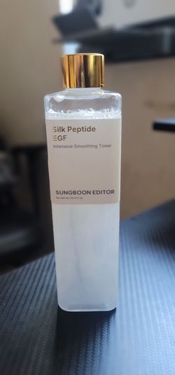 Silk Peptide EGF Intensive Smoothing Toner — Cream & Gold