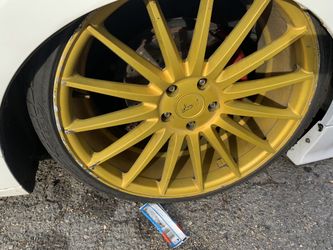 19" rims niche tires like new 5-114