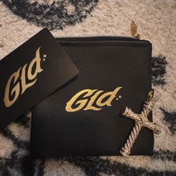 GLD Cross Pendant