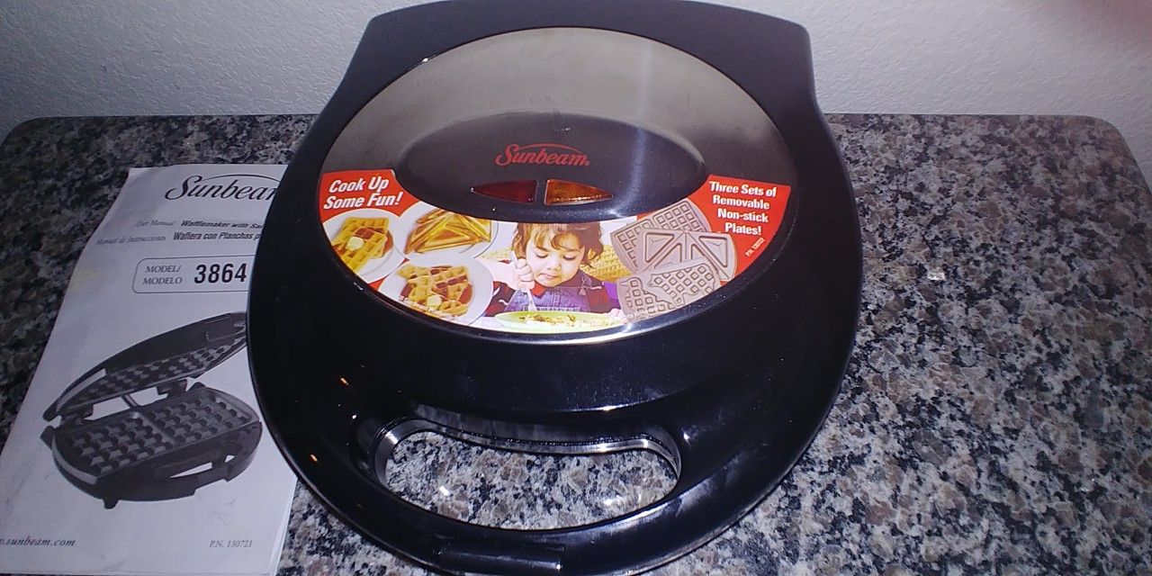 The Sunbeam 3864 Nonstick Waffle and Sandwich Maker w/ 3 Removable Plates
